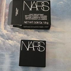 Nars Light Reflecting Setting Pressed Powder in Translucent Crystal in 1.8g