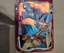 lego ninjago minifigures + tin