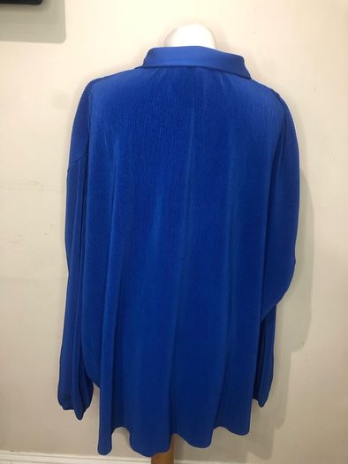 JD Williams blue blouse (size 26)