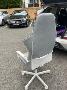 gaming chair