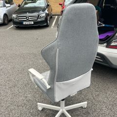 gaming chair