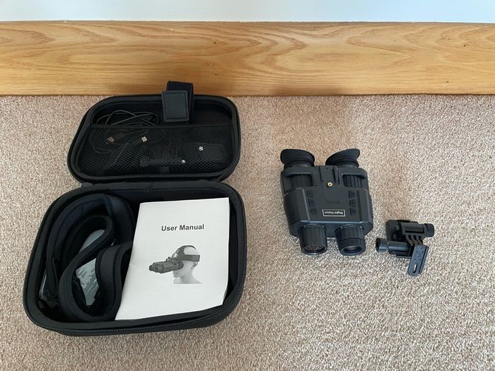 Digital Night Vision Binoculars