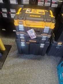 Dewalt