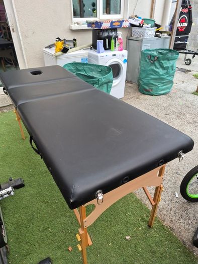 Masseuse Table