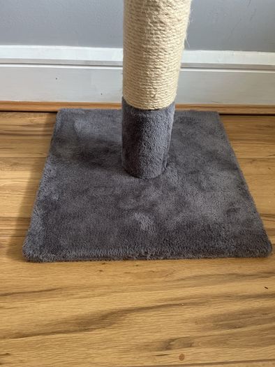 Cat Scratching Post
