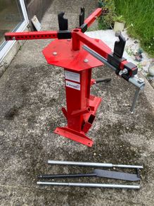 tyre changer