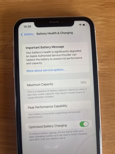 iPhone XR 64gb white