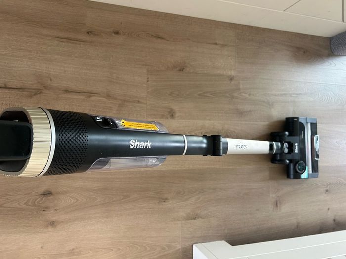 Shark cordless vacuum