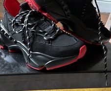 Womens trainers