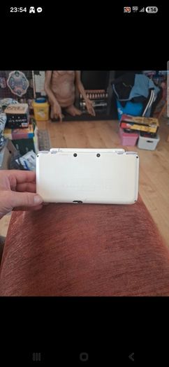 New Nintendo 2DS XL lavender