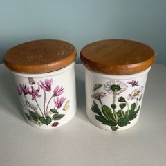Portmeiroon botonical spice   jars with wooden lids