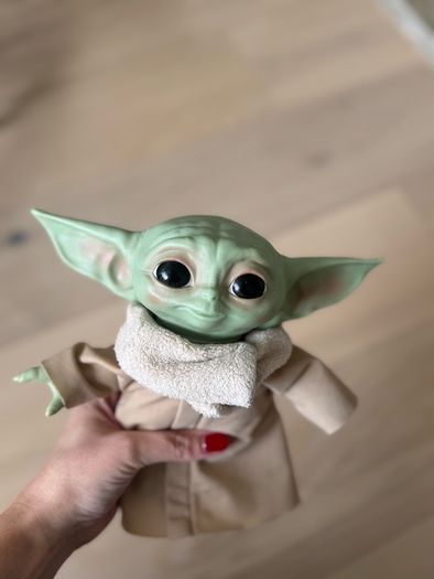 Star Wars The Child Talking Plush Toy with 10 Sounds, The Mandalorian