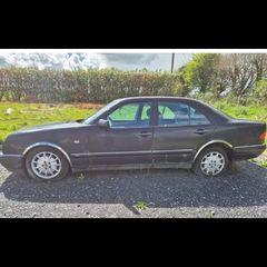 Classic mercedes parts clearance