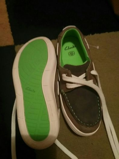 Brand new clarks lace shoe
