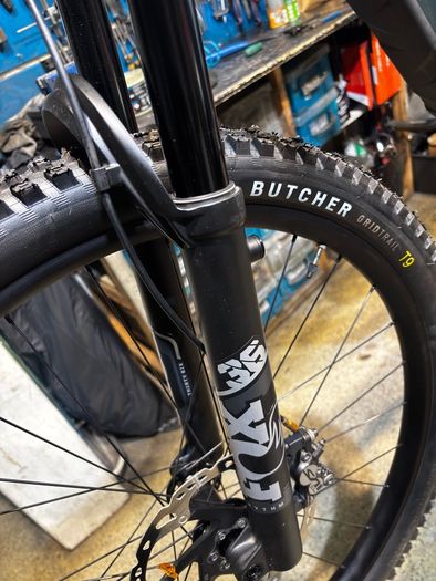 Giant Reign 1 2023 Enduro MTB