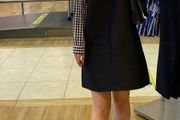 Black sleeveless stain dress