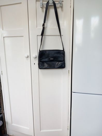 Tula Black Leather Handbag