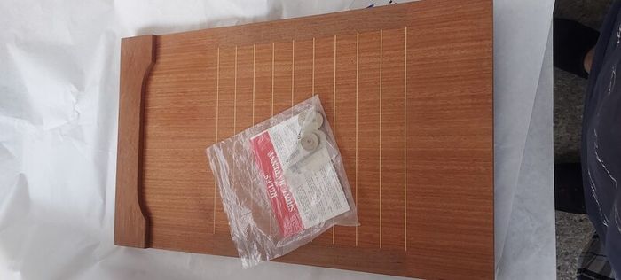Shove ha'penny game ,hard wood,,well made ,,coins rules included etc ,buyer collects or pays postage thank you, sold as seen ,,came from Wales closed down pub,,nice inlaid in wood
