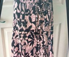 Black & Pink Floral Skirt Size 10/12