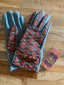 BNWT wool Gloves