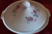 Nice soup tureen carrigohour Pottery