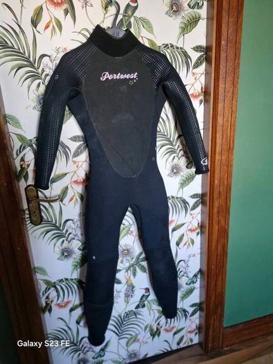 portwest 5mm small adult / teen wetsuit
