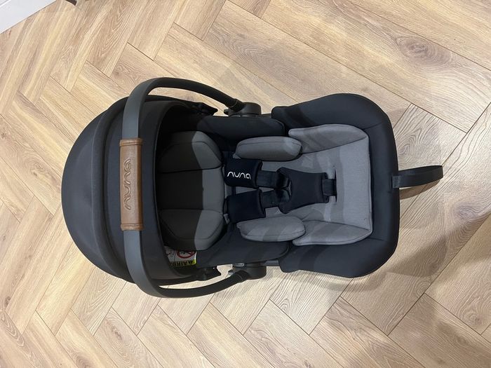 Nuna ARRA Next car seat