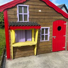 Shop playhouse