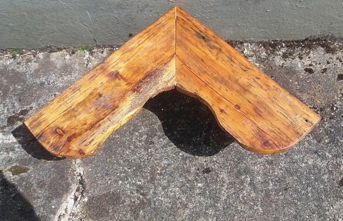 NEW :Rustic Driftwood Floating Corner Shelf