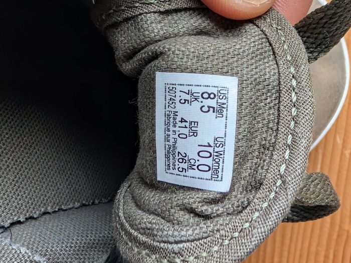 BNWT Vans Era 66 Supply (Vetiver) Size Eu 41