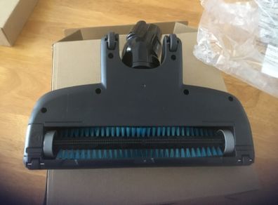 Hoover primary nozzle for hand held vacuum