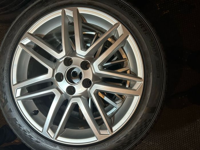 Audi 18 inch sport alloy wheels A4 a6 a5 a3 s4 s6