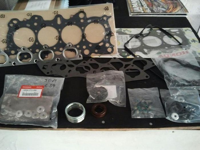 Motul oil,Hamp,Spoon,Ngk