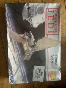 Shuttle Tydirium Return Of The Jedi Commemorative Ed Amt Ertl Sealed 8733-O5