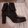 Lasocki black faux leather boot UK 6 new Image 7
