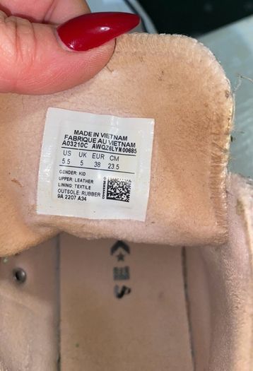 Converse nude hi tops
