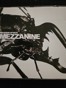 Massive Attack - Mezzanine.