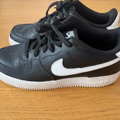 Nike Air Force 1 Size 6