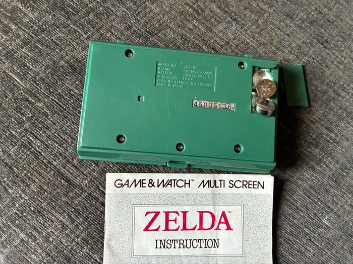 Original U.S. version of Legend of Zelda handheld game.