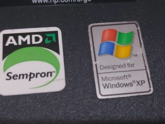 HP Pavilion zv6000, .5GB Ram, 60GB HDD, Original Windows XP, Real Genuine Vintage Laptop in excellent condition