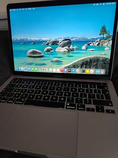 MacBook Pro 2020, 13-inch, 16gb ram, 512gb storage, 941 cycle count battery, like new condition