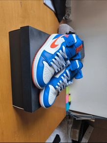 Air Jordan 1 MID
