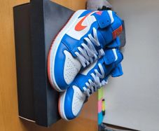 Air Jordan 1 MID