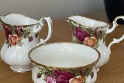 Royal Albert "Old Country Roses" Small Sugar Bowl and Cream Jug