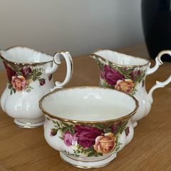 Royal Albert "Old Country Roses" Small Sugar Bowl and Cream Jug