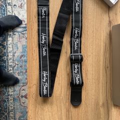 Harley Benton guitar strap