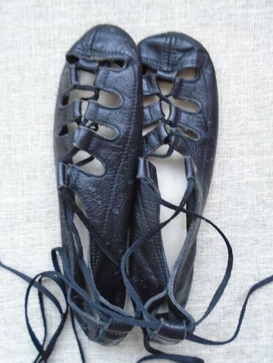 Irish dancing shoes, Size 5 , Dancing pumps,Soft shoes