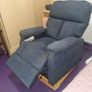Electric recliner chair Image 3
