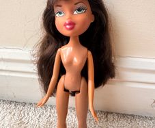 Bratz Dana Vintage doll Sun Kissed Summer First Edition Used Please see photos