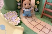 Sylvanian Families - Skitter Slydale Baby Figure